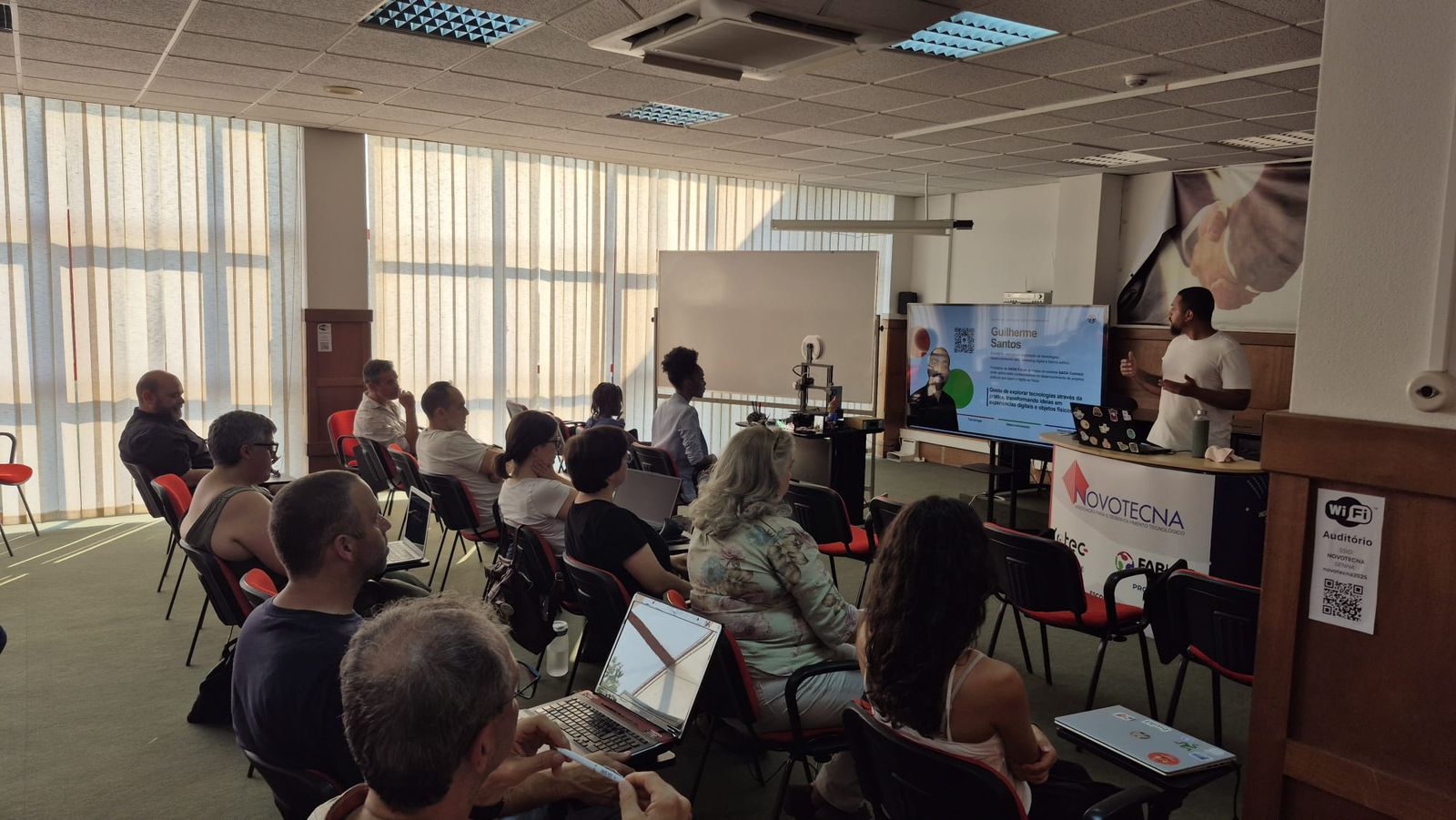 Workshop “Do Prompt à Realidade”